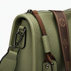 VICIDERCI Auralis vegan leather crossbody bag in green detail view