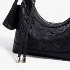 VICIDERCI Ismara genuine leather hobo bag in black detail view