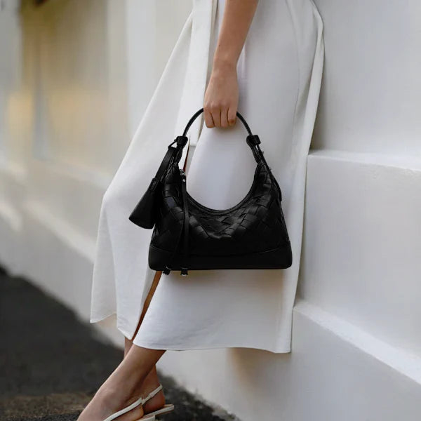VICIDERCI Ismara genuine leather hobo bag in black model view