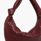 VICIDERCI Maris woven vegan leather hobo bag in wine red detail view