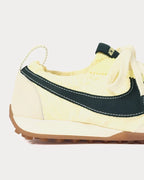 Jacquemus - Moon (Women's)
