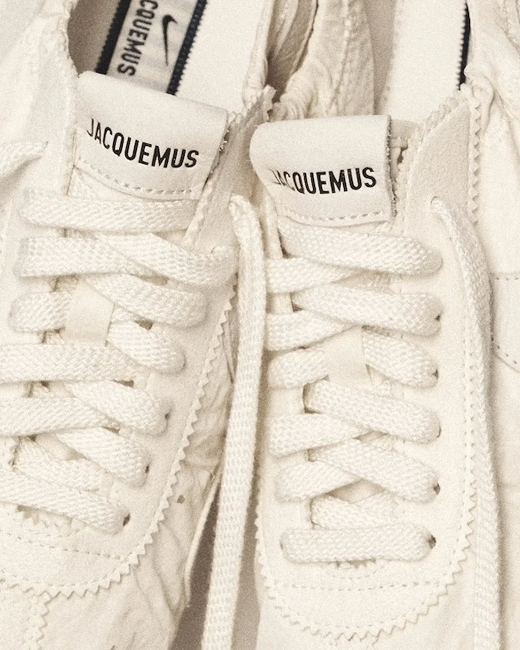 Jacquemus - Moon (Women's)